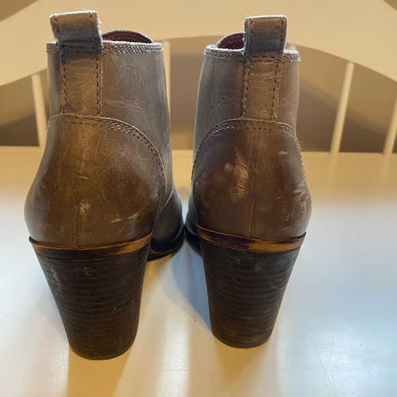 Grey leather Lucky Brand Boots - Picture 4 of 4